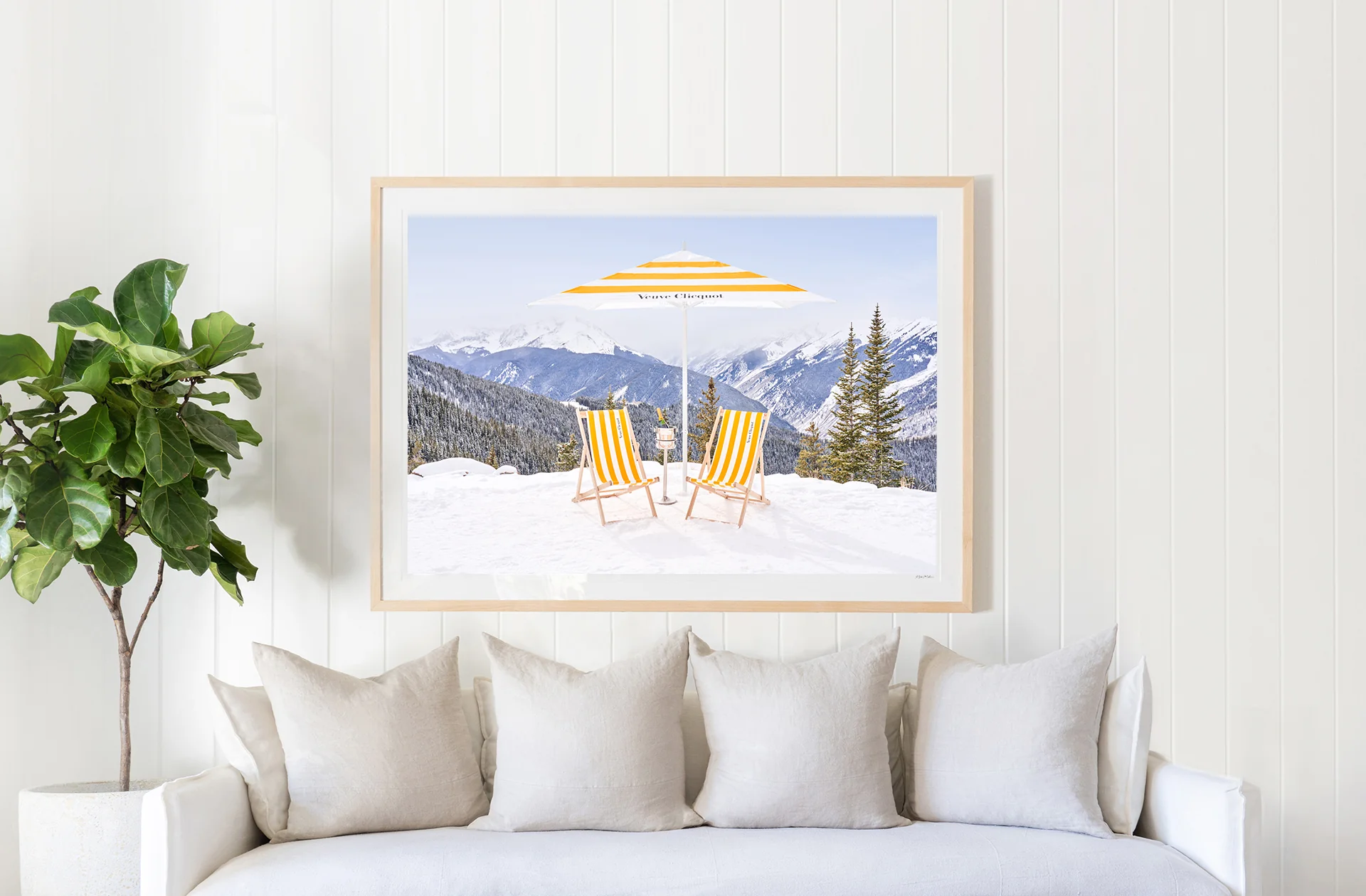 Sun and Snow with Veuve Clicquot - Image 2