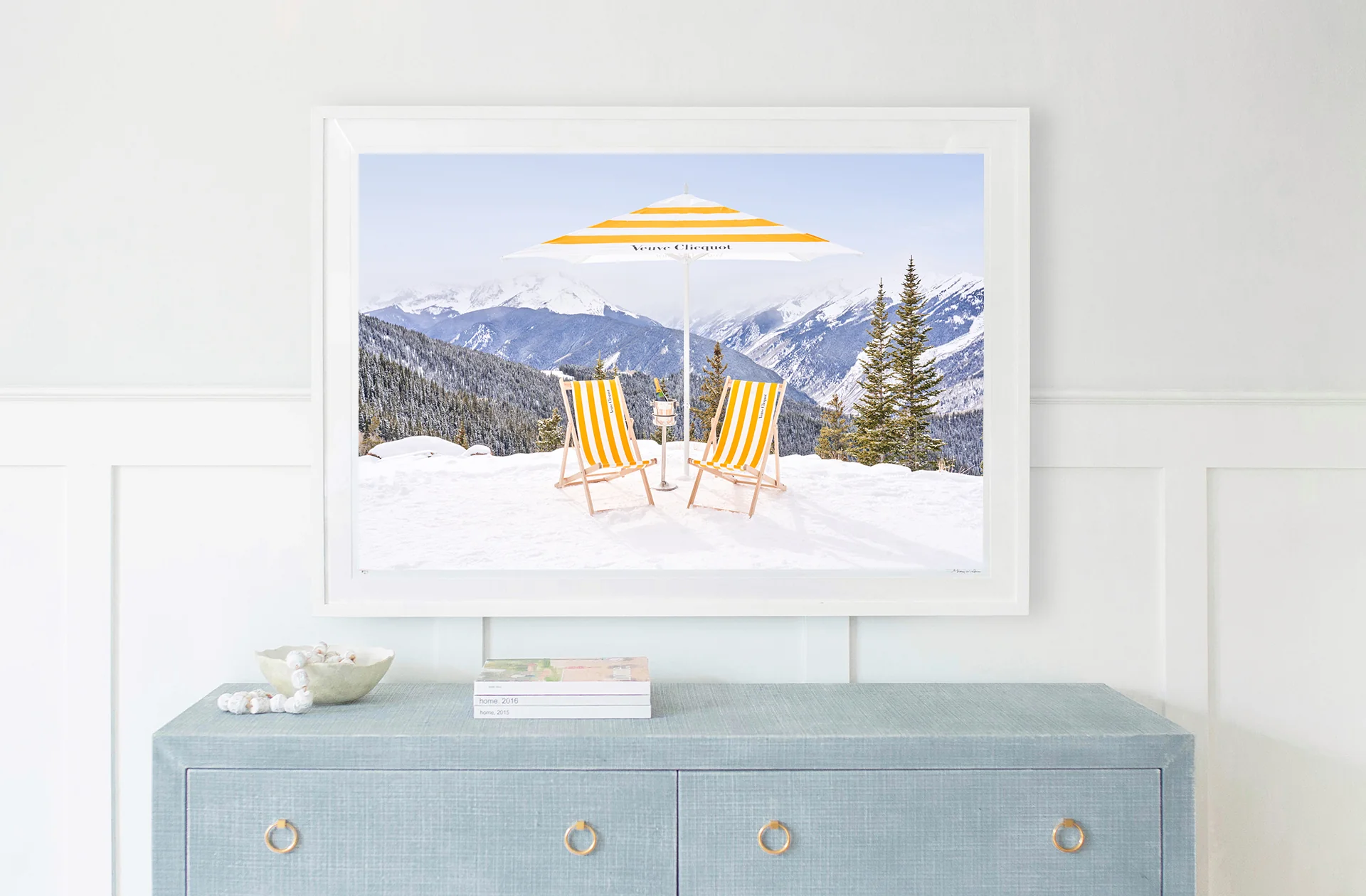 Sun and Snow with Veuve Clicquot - Image 3