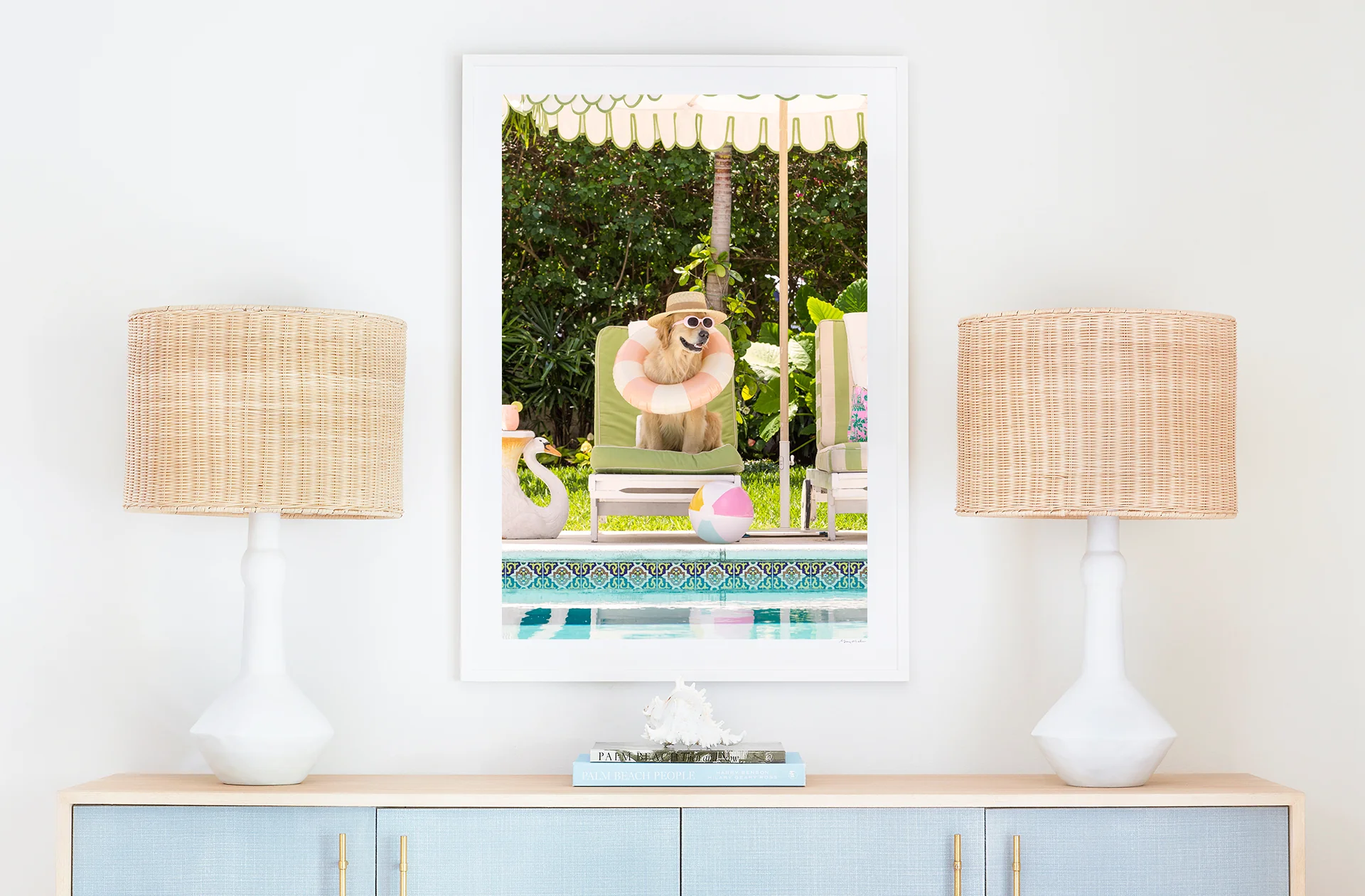 The Golden Retriever, The Colony Hotel - Image 5